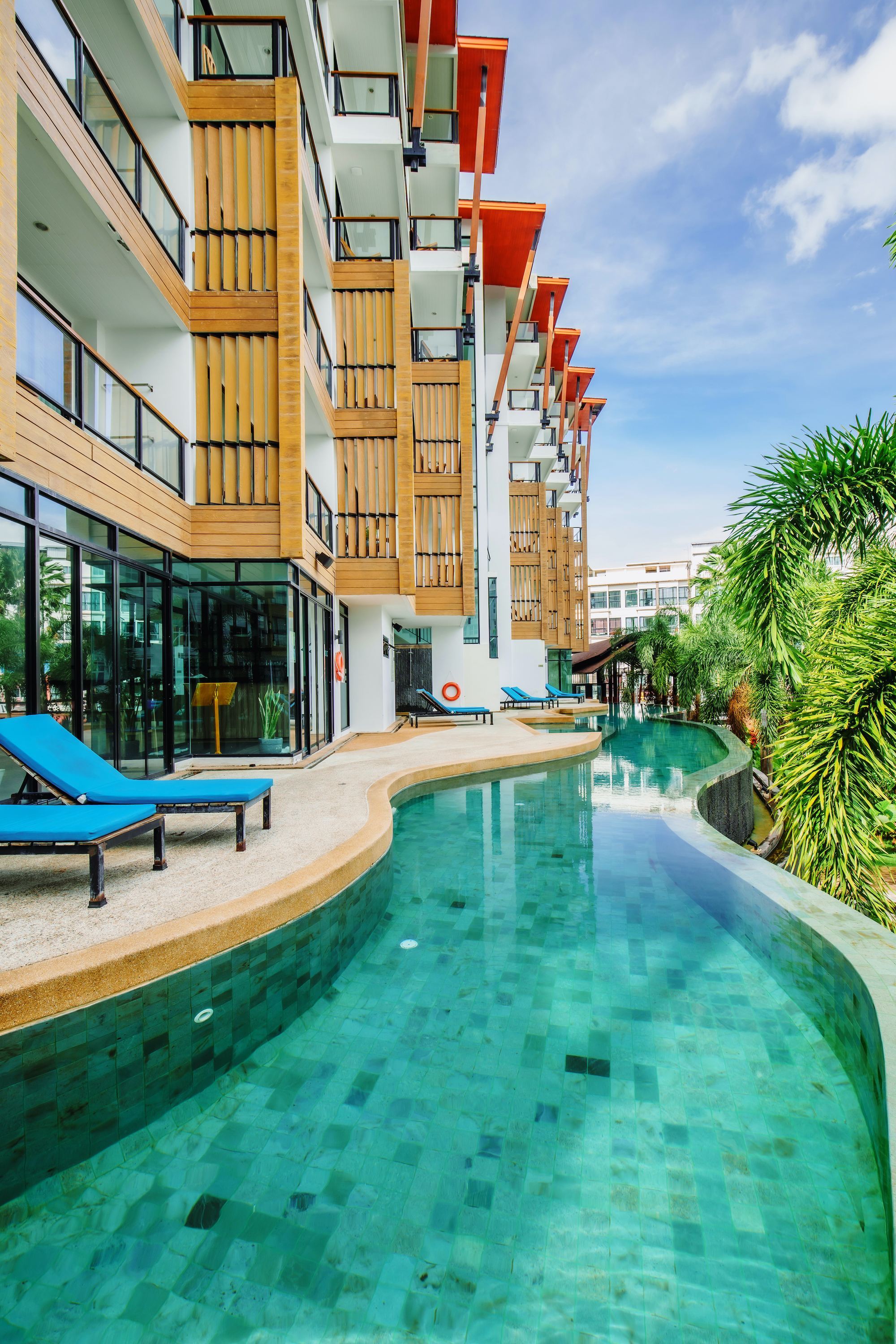 The Lunar Patong pool