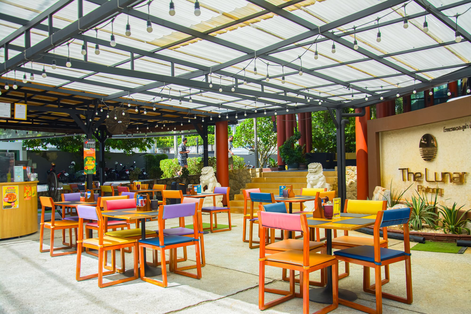 Baanchan Restaurant evening dining