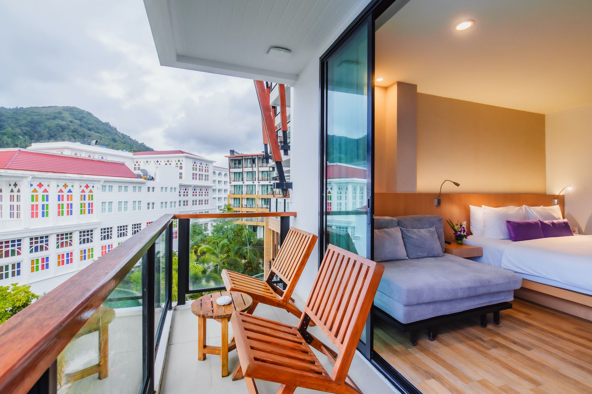 Deluxe King Balcony